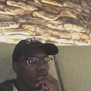 Meet your Posher, Dontea